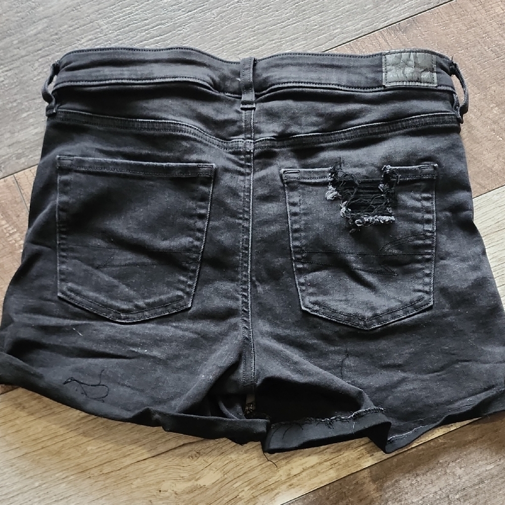 Women's American Eagle Black Distressed Denim Shorts Size 8